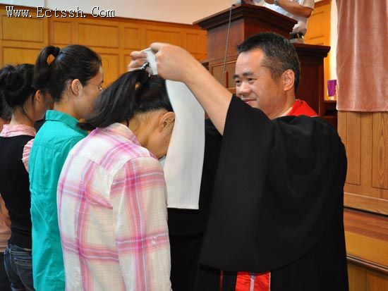 华东神学院举行新学期系列活动 华东神学院举行新学期系列活动